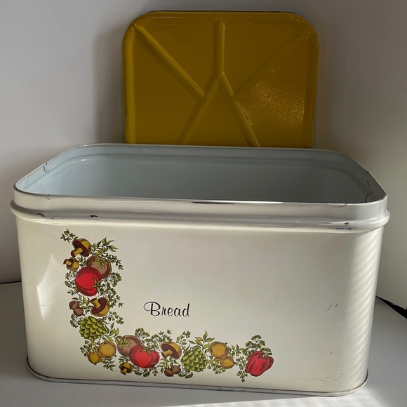 Kitchen Vintage Cheinco Metal Tin Bread Box Poshmark